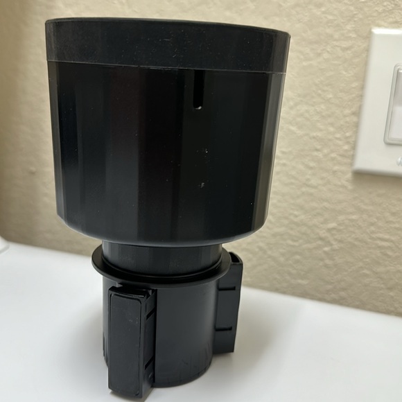 NWOT Black Cup Holder for Car - Expandable Adjustable Base & Portable - Picture 8 of 12